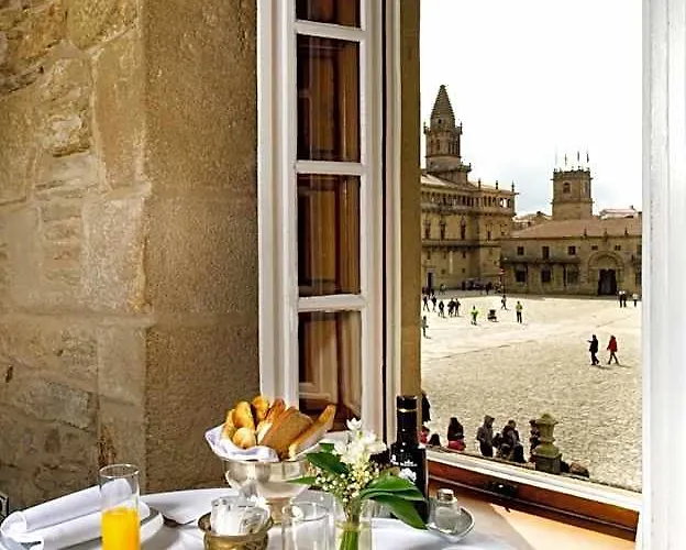 Parador De Santiago - Hostal Reis Catolicos